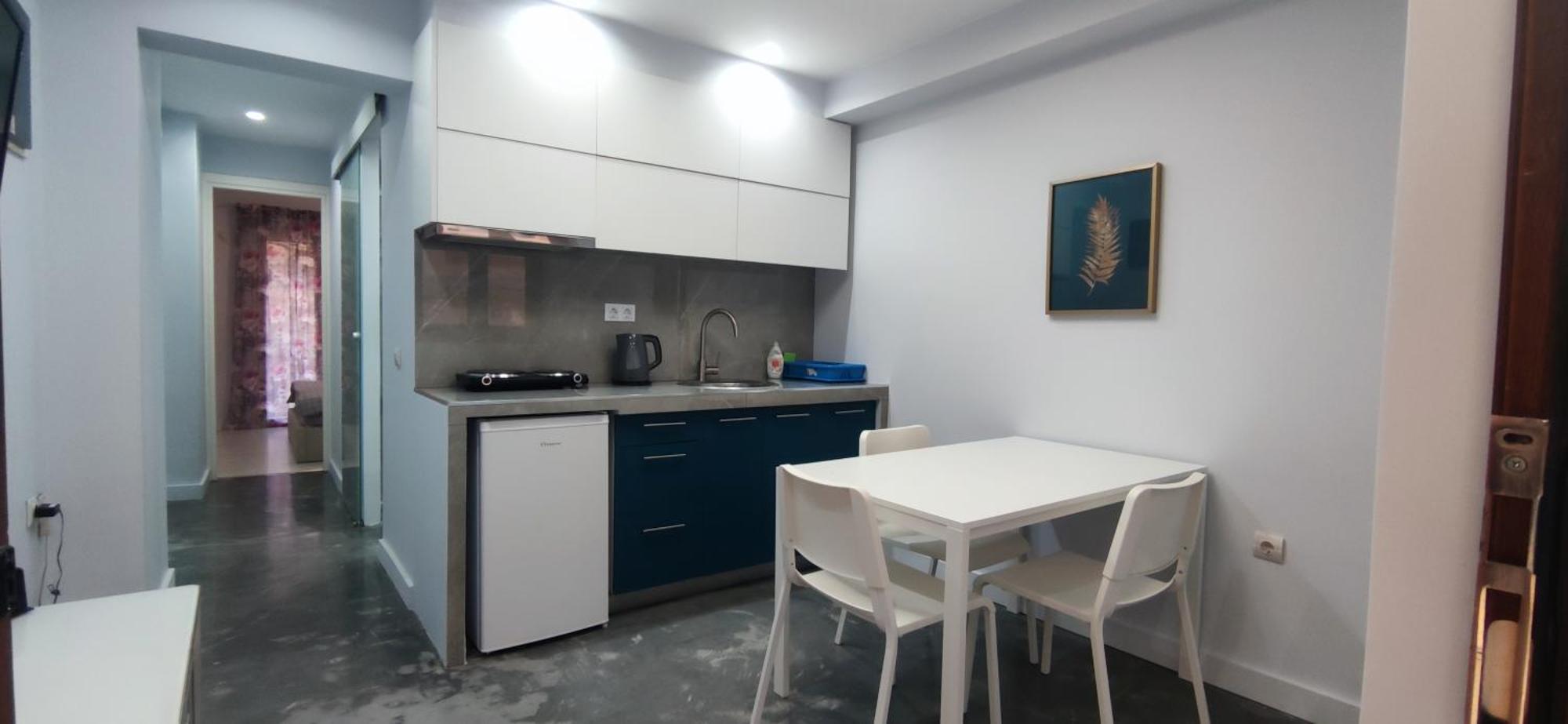 New Apartment With A Separate Entrance Near The Subway. 雅典 外观 照片