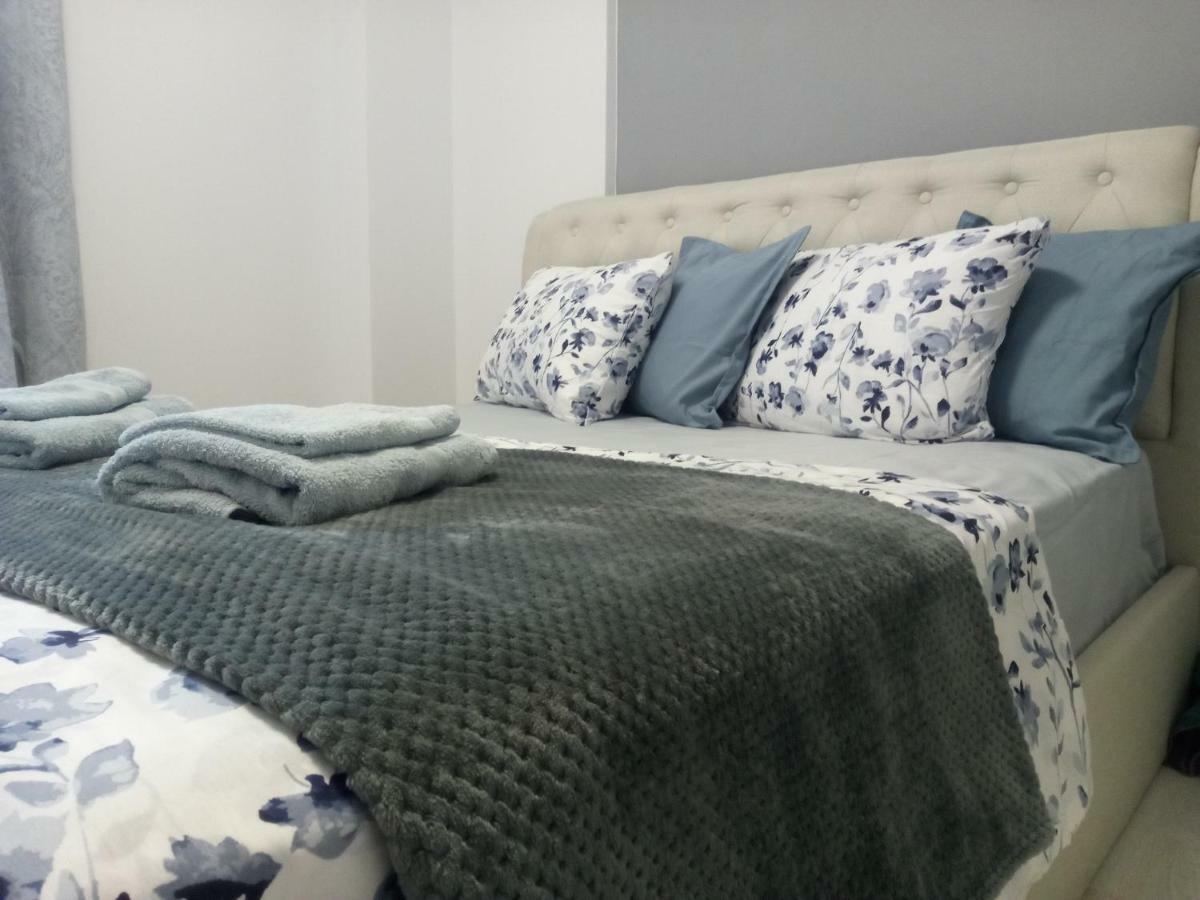 New Apartment With A Separate Entrance Near The Subway. 雅典 外观 照片